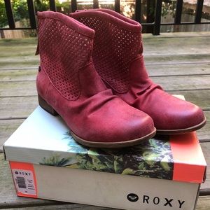 ROXY women’s Vallerie ankle boots red size 10